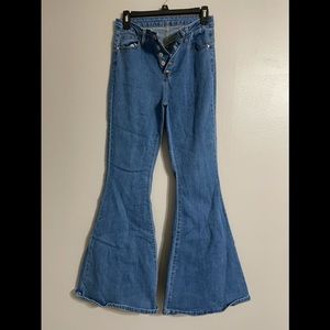 Super Flared Jeans